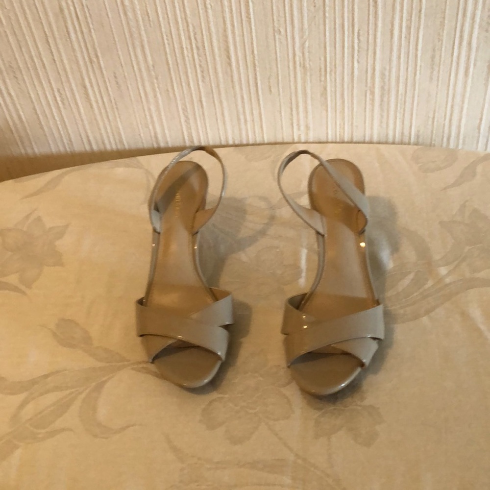 Calvin Klein heels, beige size 81/2.